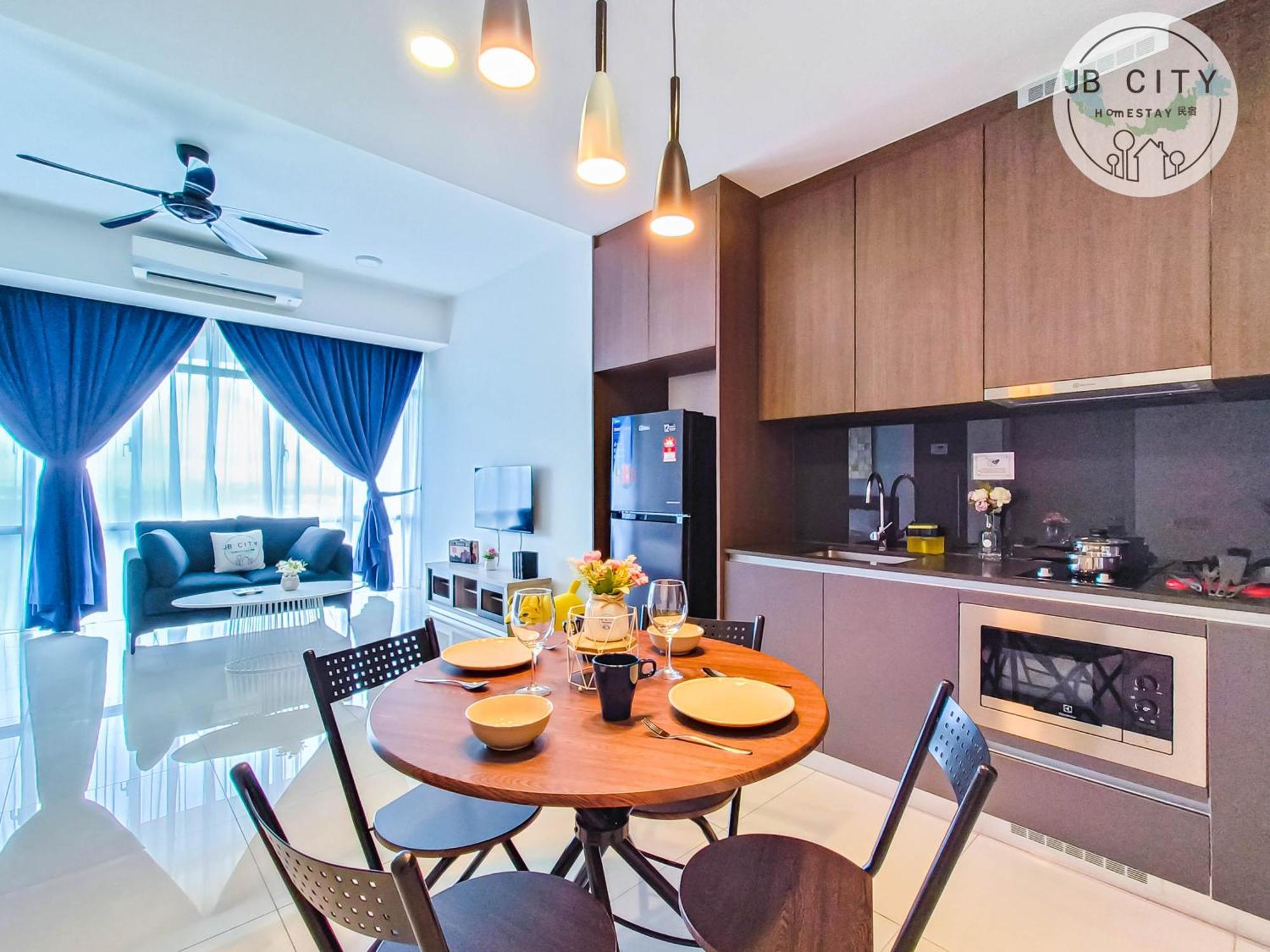 Grand Medini By Rr Jbcity ヌサジャヤ エクステリア 写真
