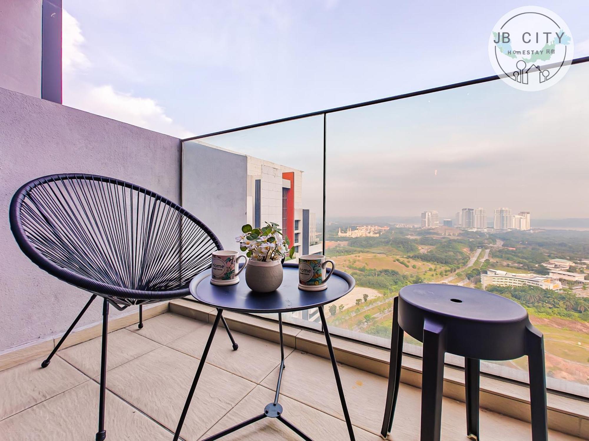 Grand Medini By Rr Jbcity ヌサジャヤ エクステリア 写真