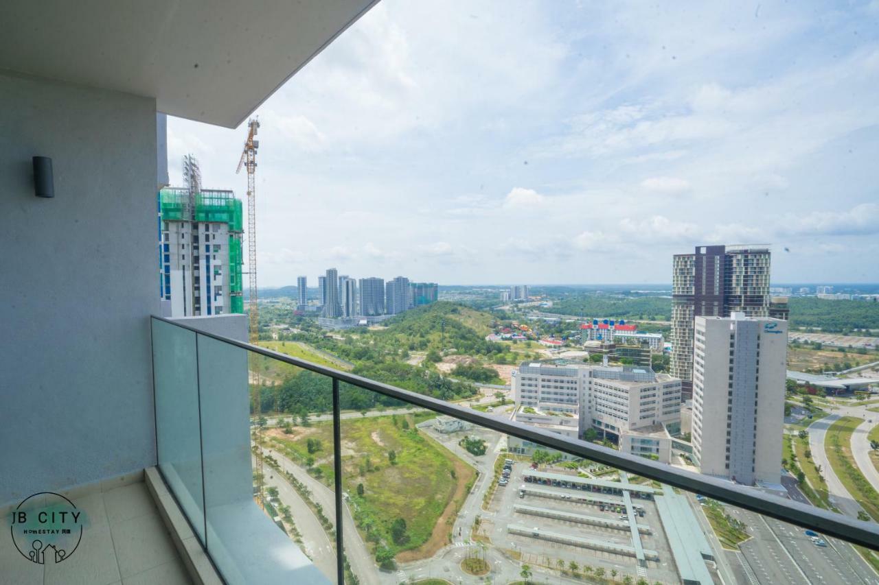 Grand Medini By Rr Jbcity ヌサジャヤ エクステリア 写真